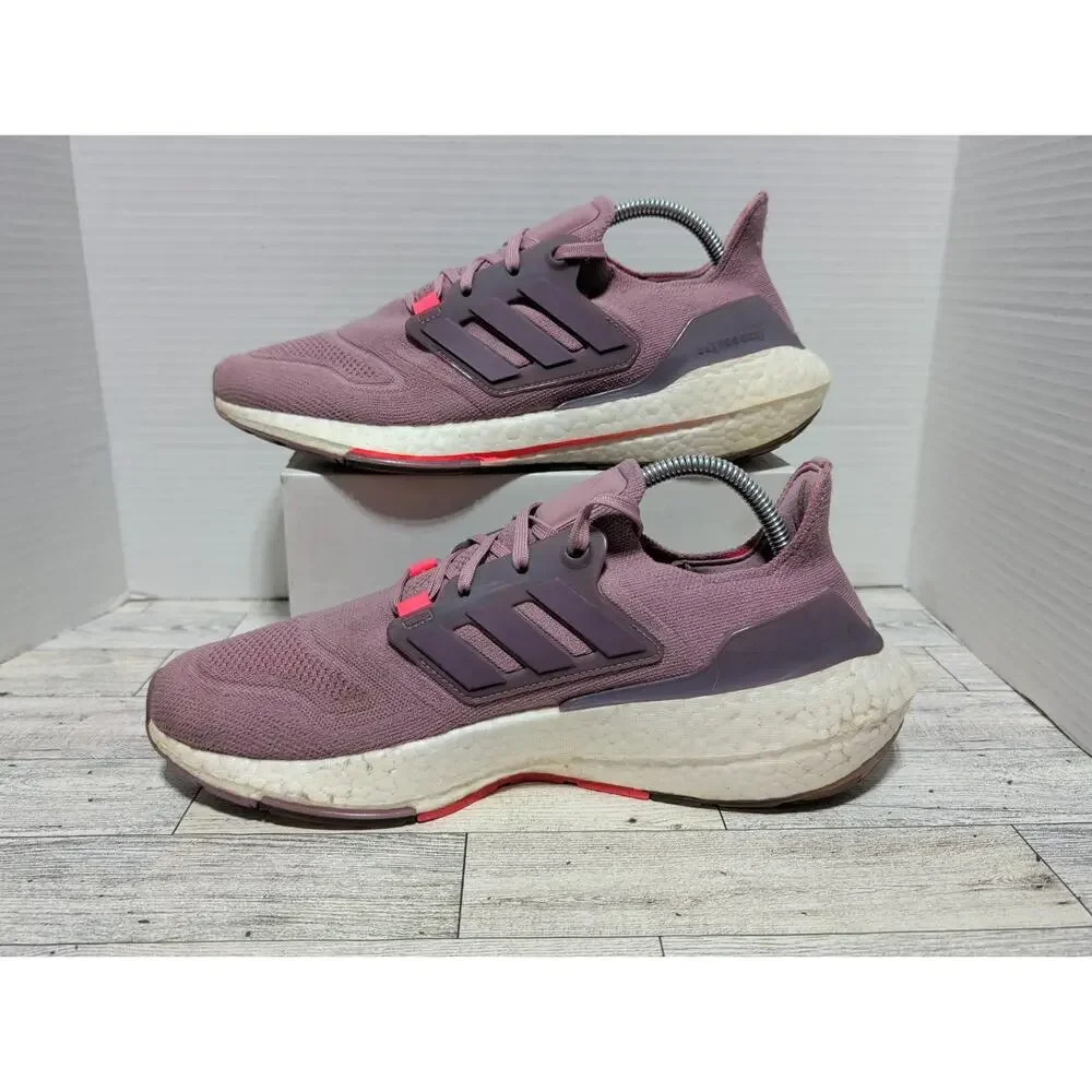 ADIDAS Ultraboost 22 Purple Women's Size 10 Running Primeknit Mauve GZ3930